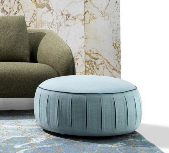 Image 1 of Leolux Capri poef zeer mooie stof!