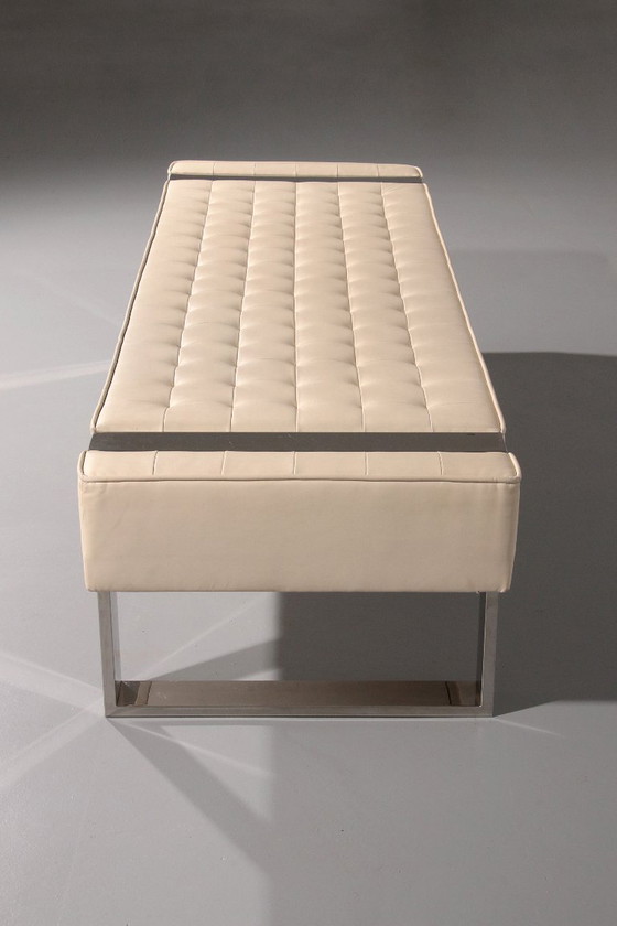 Image 1 of Lederen bank met chromen onderstel, afkomstig uit Duitsland, 1980.