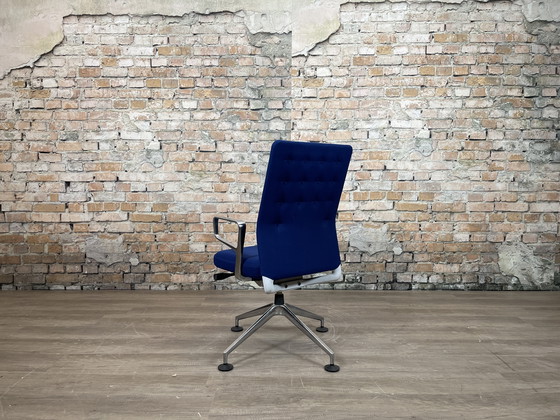 Image 1 of Vitra ID Trim Konferenz