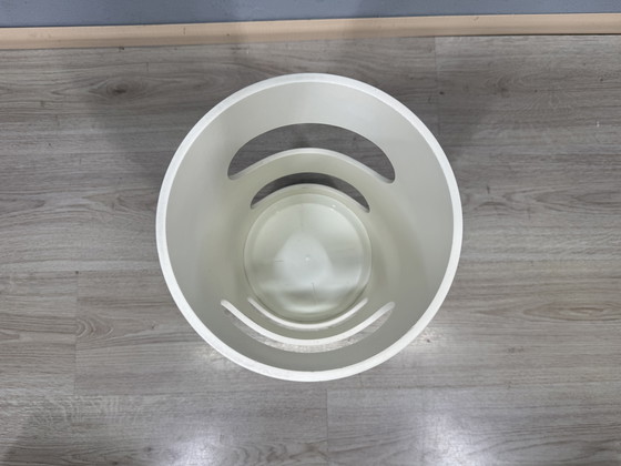 Image 1 of Paragüero de mediados de siglo, de estilo espacial: diseño de plástico de la década de 1960