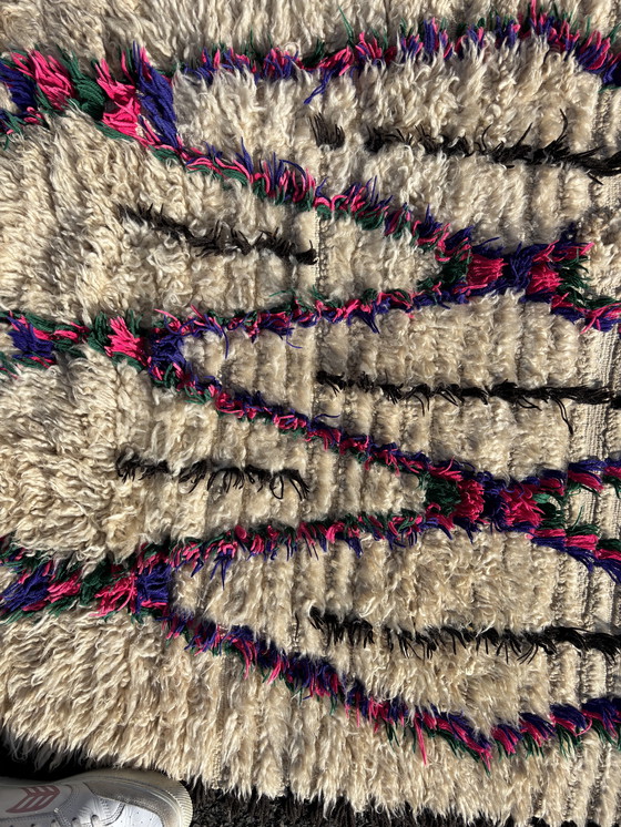 Image 1 of Tapis berbère marocain vintage en laine