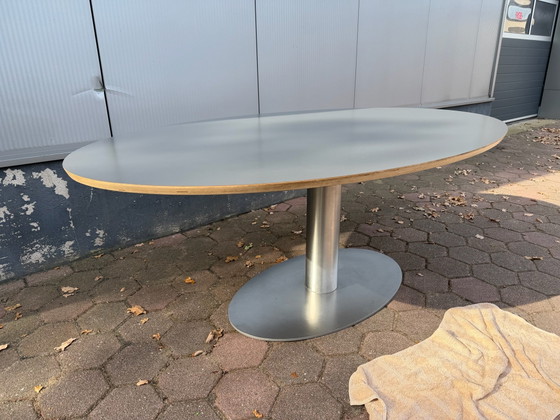 Ovalen Rob Brandt Tafel. – Eettafels, Hout, lamine (photo 6 of 6)