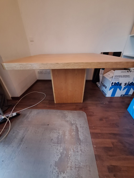 Unique Vintage Design Table (80s)