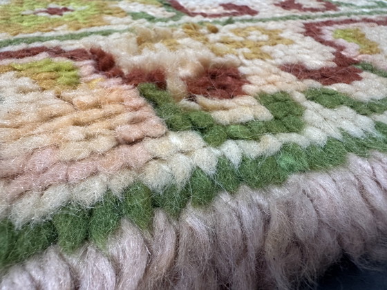 Image 1 of Tapis vintage en laine