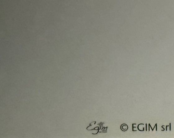 Image 1 of Mujer arrodillada y semidesnuda, inclinada hacia la izquierda