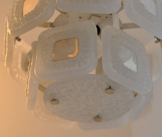 Image 1 of Lustre Kaiser en verre dépoli neige