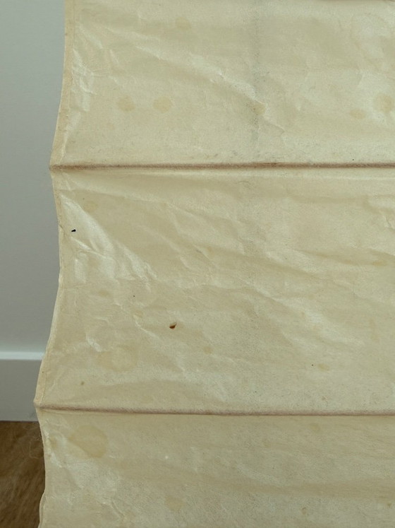 Image 1 of Pair of vintage Isamu Noguchi Akari 4N table lamps with original WB Form box