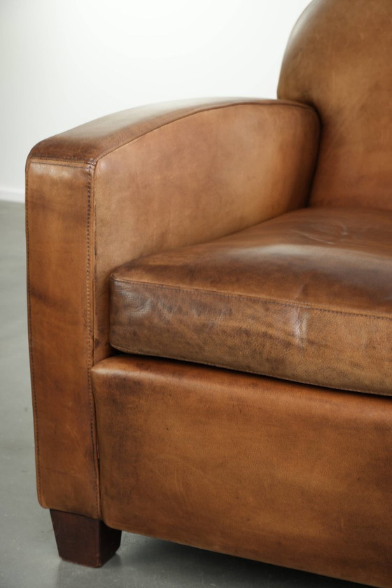 Hermoso sillón de diseño de cuero de oveja con un diseño elegante y una gran apariencia – Sillones, Leather (photo 9 of 12)