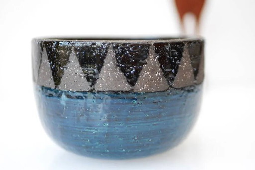 Mid-century modern Scandinavian bowl by Inger Persson for Rörstrand, 1970s
