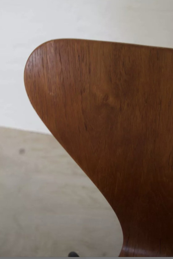 Image 1 of Modell 3107 Esszimmerstühle aus Teakholz von Arne Jacobsen für Fritz Hansen, 3er-Set
