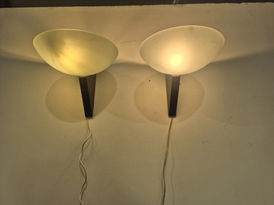 Image 1 of Een paar vintage Italiaanse postmoderne wandlampen
