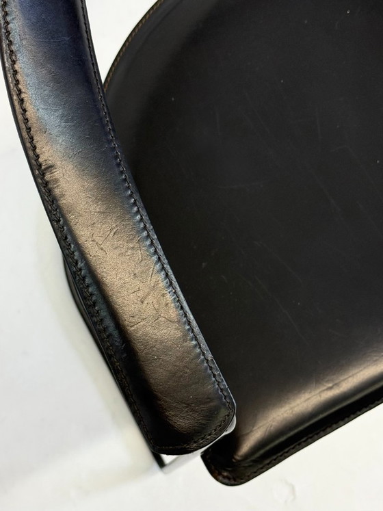 Set di 8 Sedie da pranzo Vintage Arrben Ursala in pelle nera – Leather (photo 9 of 17)