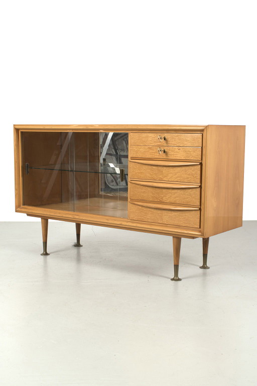 Vintage dressoir