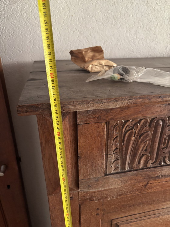 Schwarzer und brauner Kleiderschrank – Schränke, Wood (photo 5 of 14)