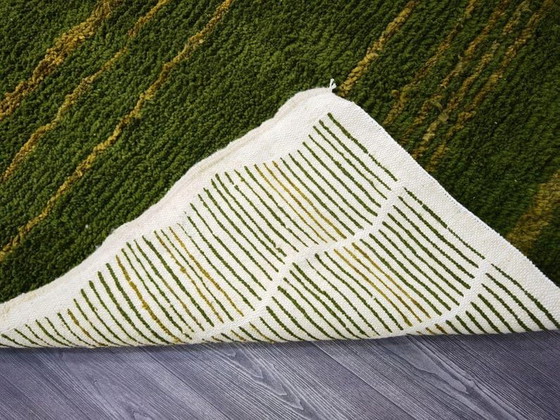 Tapis en laine pure vert artisanale traditionnelle taille 2/3 m – Accupunto, Wool (photo 7 of 8)