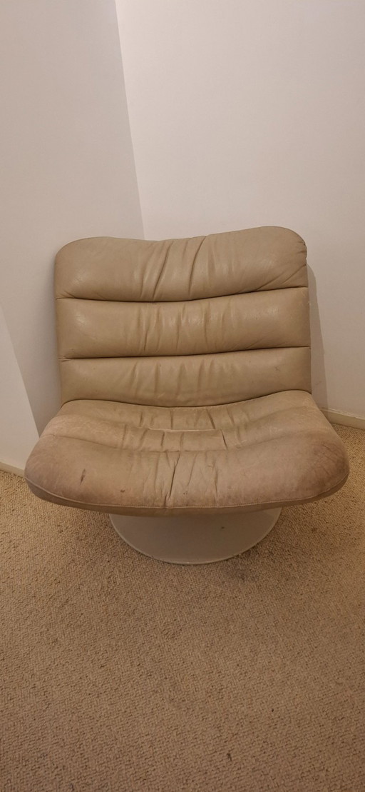 Fauteuil en cuir Artifort