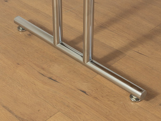 Image 1 of Escritorio cromado años 80