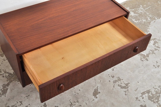 Image 1 of Commode danoise vintage en teck
