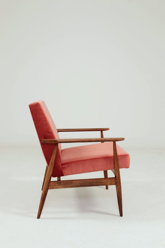 Image 1 of Modern longue chair strawberry velvet design by H.Lis