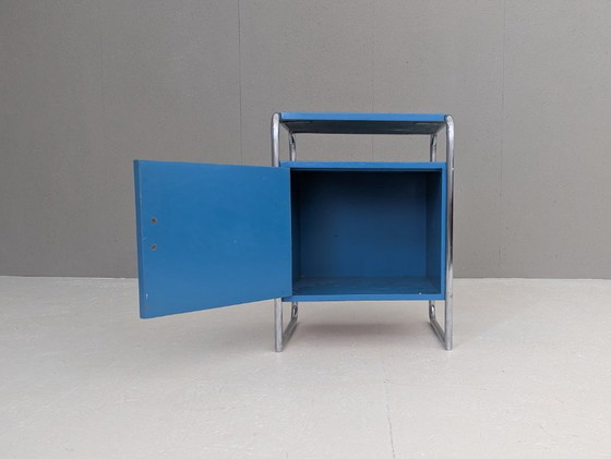 Image 1 of Table de nuit Thonet B 107 par J. Fenyves, années 1930