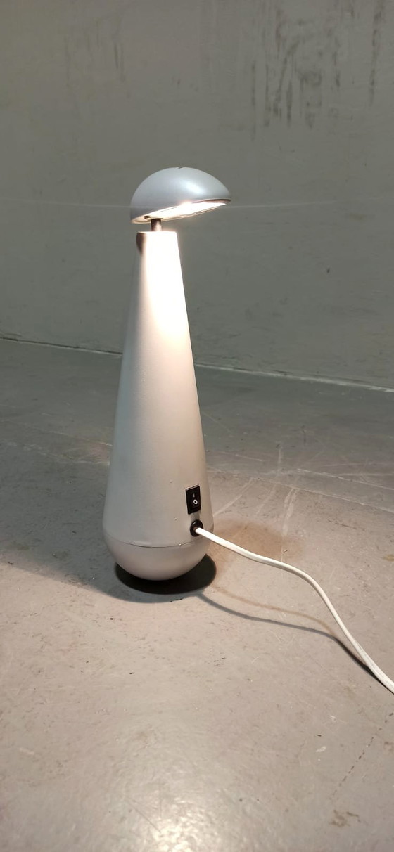 Image 1 of Lampe de table Pingouin massif