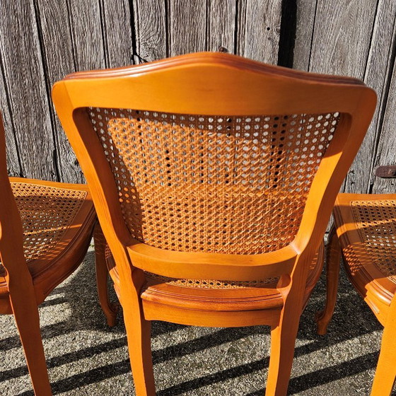 Image 1 of 4 chaises de salle à manger vintage françaises en rotin - chaises de style cottage - style Louis XV - années 80