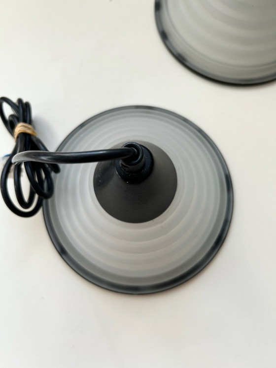 Memphis Pendelleuchten aus Mattglas, Kunststoff, Schwarz (Foto 5 von 6)