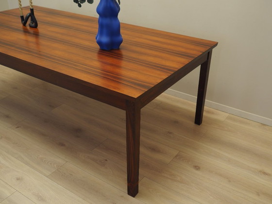 Image 1 of Table en bois de rose, design danois, années 1970, production : Danemark