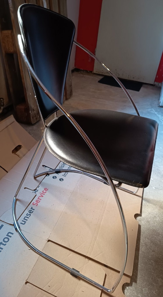 Image 1 of 4 Arrben designstoelen uit Italië in chroom en echt leer | Vintage jaren 80