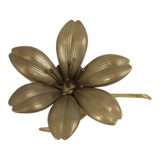 Posacenere con scultura a forma di giglio in ottone, stile metà secolo. – Oggetti decorativi, Brass (photo 8 of 18)