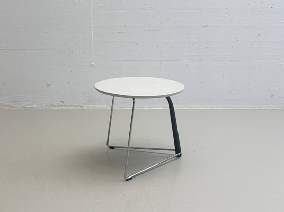 Image 1 of Thonet S 325 bijzettafel van Wulf Schneider & Ulrich Böhme, jaren 80