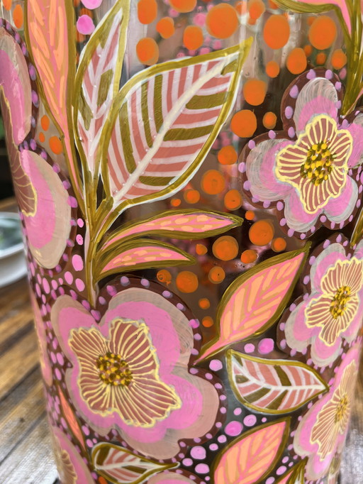 Vase peint à la main