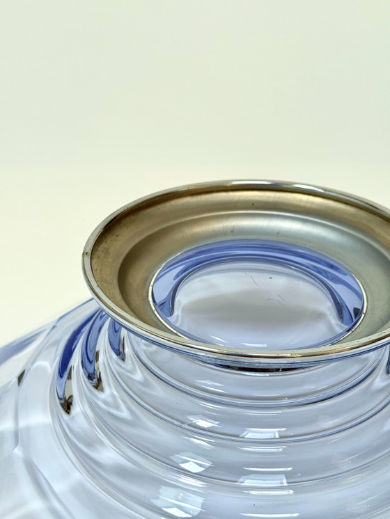 Image 1 of Splendida ciotola in cristallo viola Art Déco su base in metallo