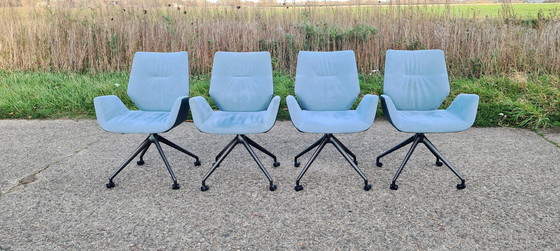 Image 1 of 4 Leolux Mime Twist