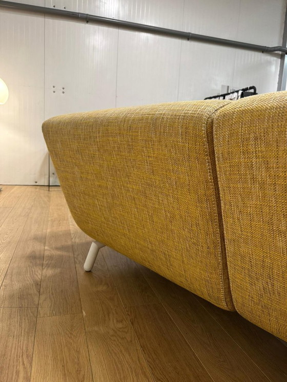 Image 1 of Divano Pode a 3 posti giallo come nuovo con garanzia