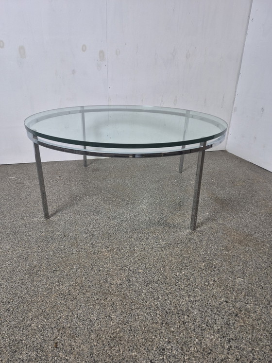 Vintage Design Coffee Table – Chrome & Glass – 1970s – Ø110 Cm (photo 3 of 7)