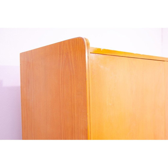 Image 1 of Armoire vintage en hêtre par František Jirák pour Tatra Nábytok, Tchécoslovaquie 1960