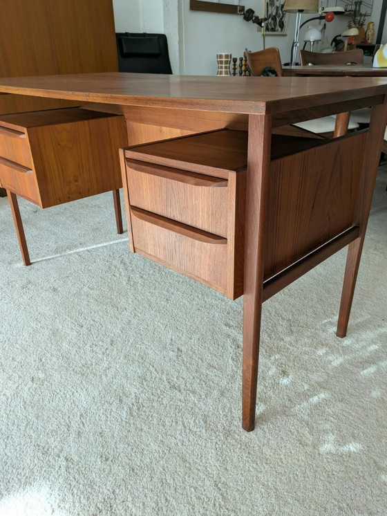 Scrivania danese vintage in teak, G. Nielsen Tibergaard – Scrivanie, Legno (photo 8 of 14)