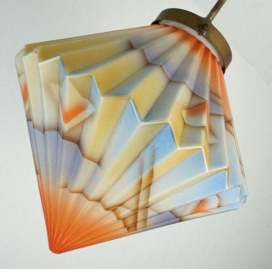 Image 1 of Art déco glazen hanglamp met airbrush spritzdekor, geplooide vorm, avant-gardistisch design uit de jaren 1920-1930.
