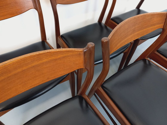 Image 1 of Set of 6 vintage Danish Scandinavian chairs by Aerthoj Jensen & Molholm in teak and skai from the 1960s