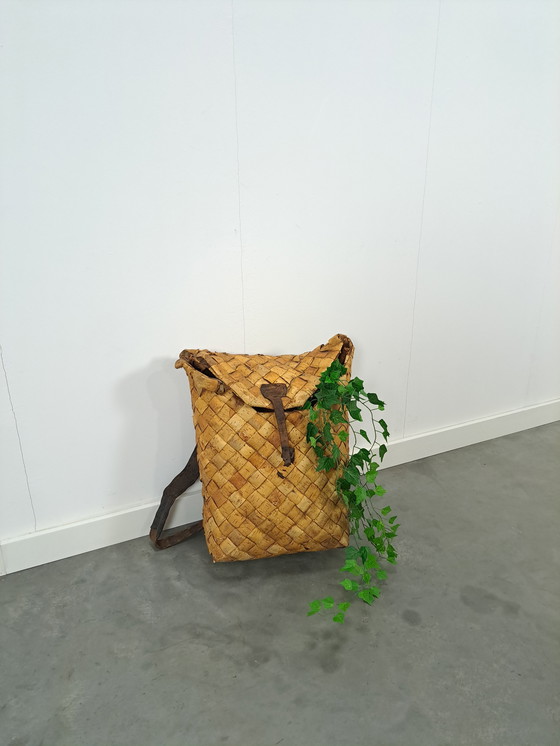 Image 1 of Vecchio cesto per la raccolta della frutta Brocante dalla Svezia