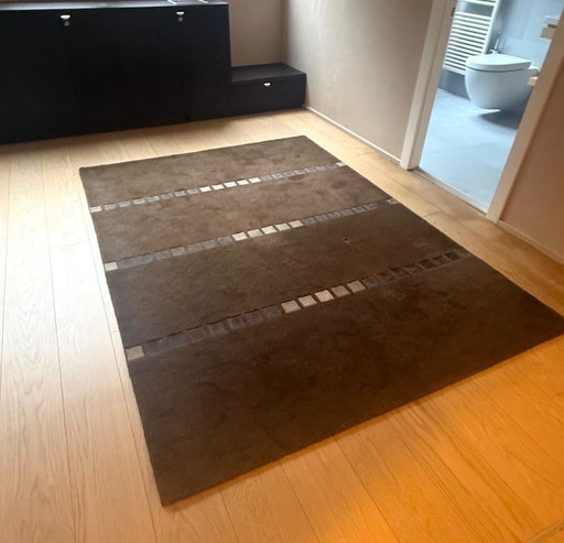 Alfombra modelo "Vertical Daim" de Toulemonde Bochart (Colección TB Linea).