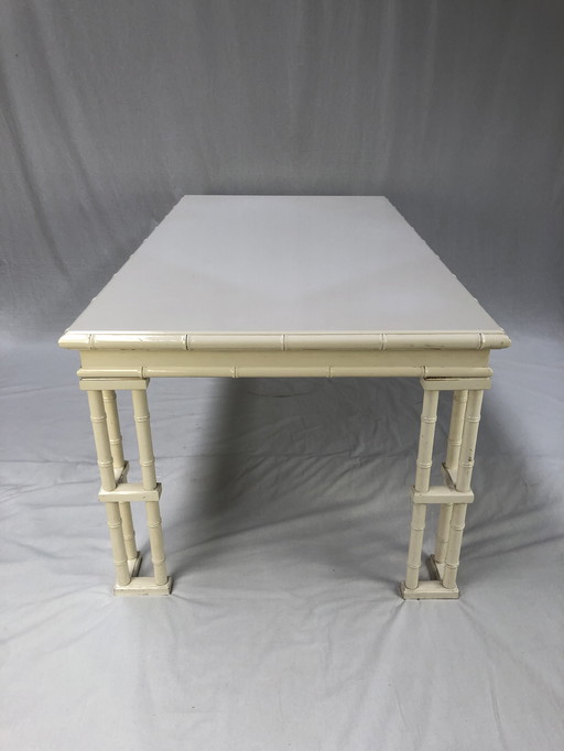 Table à manger en faux bambou blanc