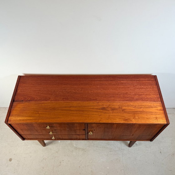 Image 1 of Vintage mahonie sideboard in Scandinavische stijl