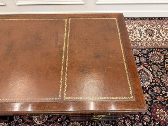 Scrivania inglese classica con pelle marrone – Scrivanie, Leather, Wood (photo 16 of 17)