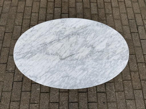 Original Knoll Tulip Eero Saarinen Oval Coffee Table Carrara