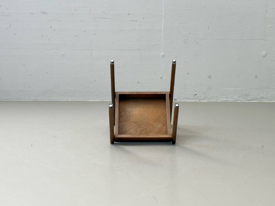 Image 1 of Set van 6 stapelbare houten stoelen in een minimalistisch design uit het midden van de vorige eeuw.