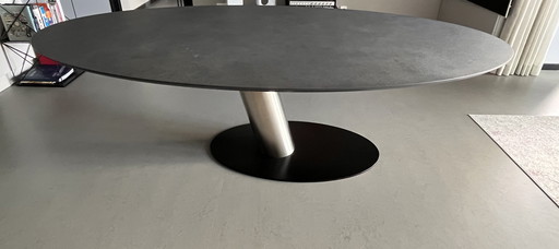 Bree'S New World Table Model Libra