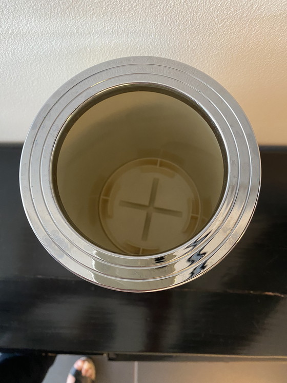 Image 1 of Refrigeratore vintage anni '80 in oro in stile Hollywood Regency