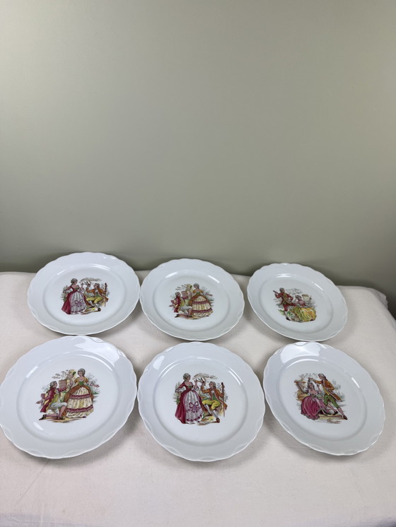 Image 1 of 12 piatti di porcellana